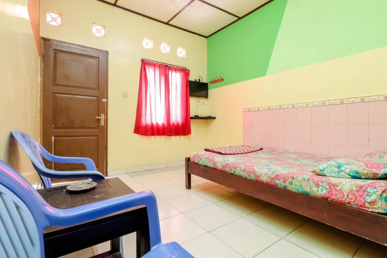 Primadona Homestay Sleman  Exterior foto
